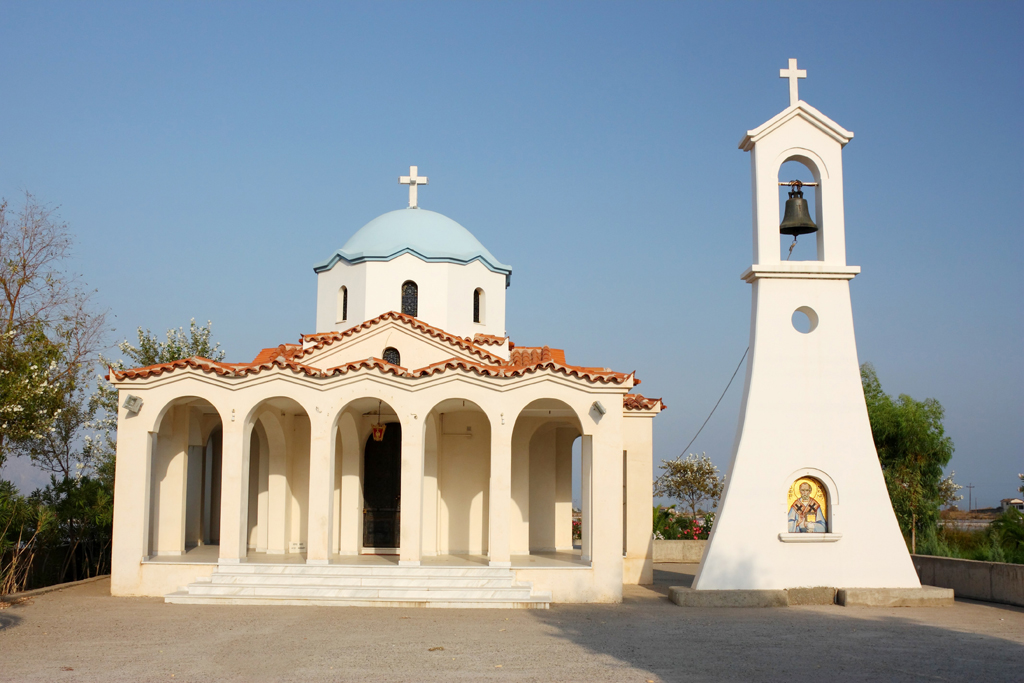 dreamstime_6369196_The little church of Agios (Saint) Nikolaos in Turlida of Mesologgi, Greece